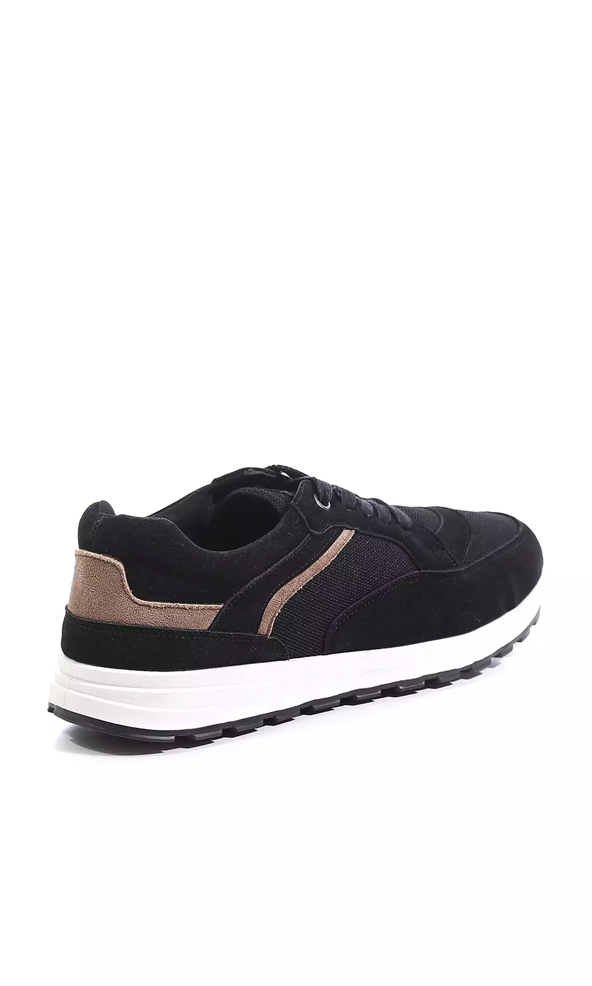 O179387 Men Footwear