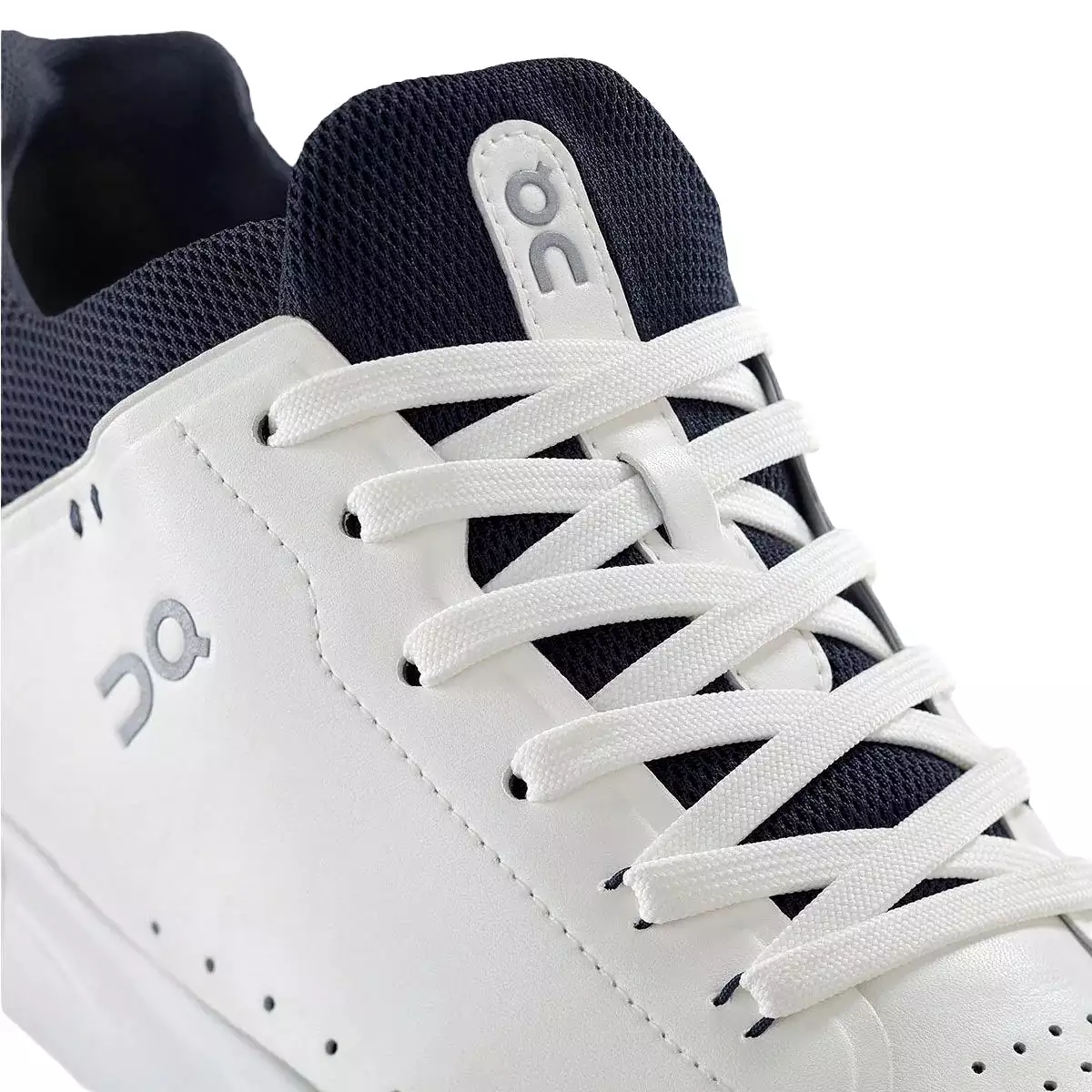 On Running Men's The Roger Advantage White/Midnight