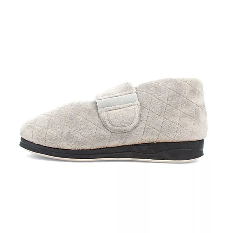 Tranquil Extra Wide Women's Lined Velour Slipper