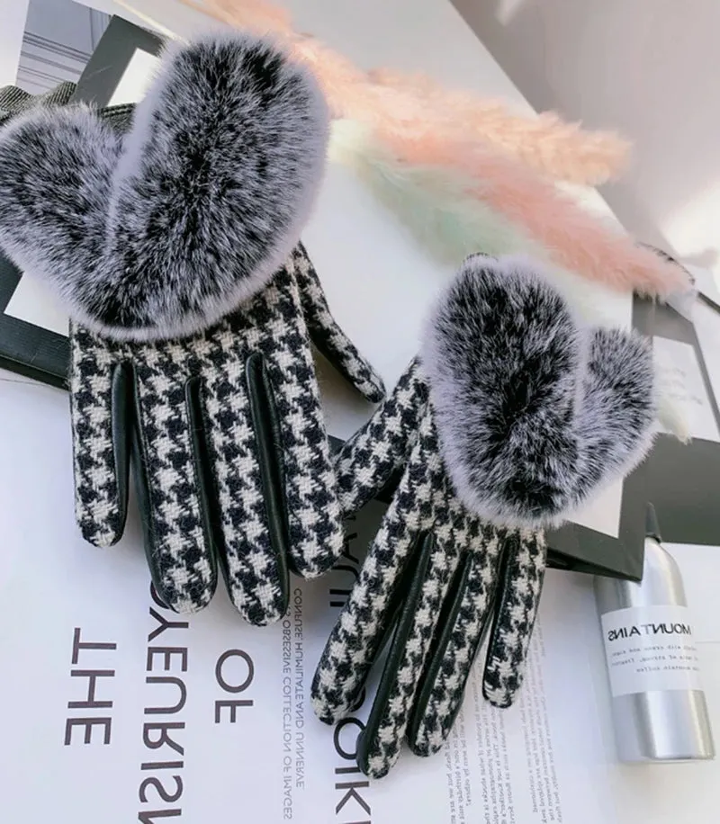 Women's Winter Warm Sheepskin Leather Houndstooth Pattern Fur Gloves